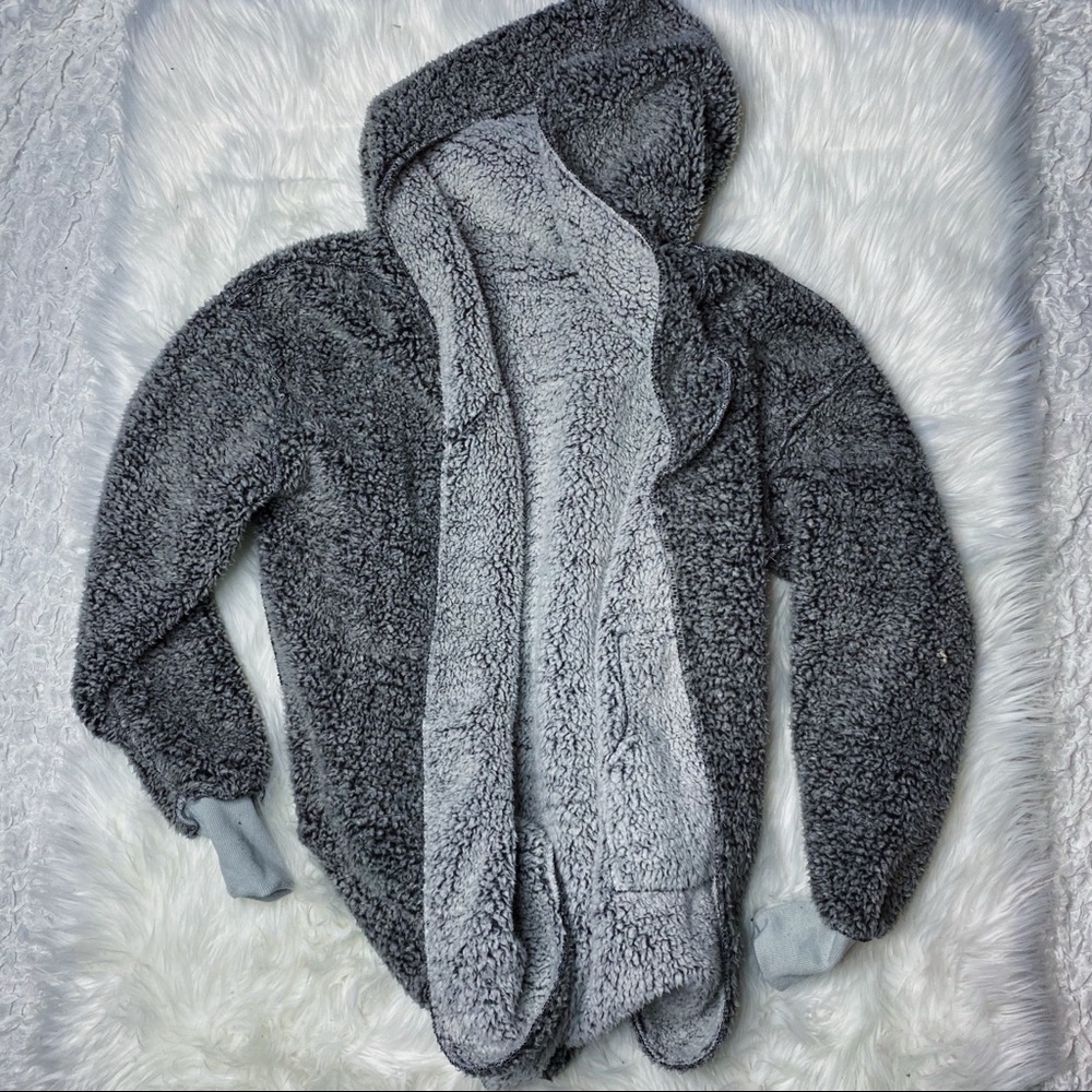 Reversible hooded fuzzy coat